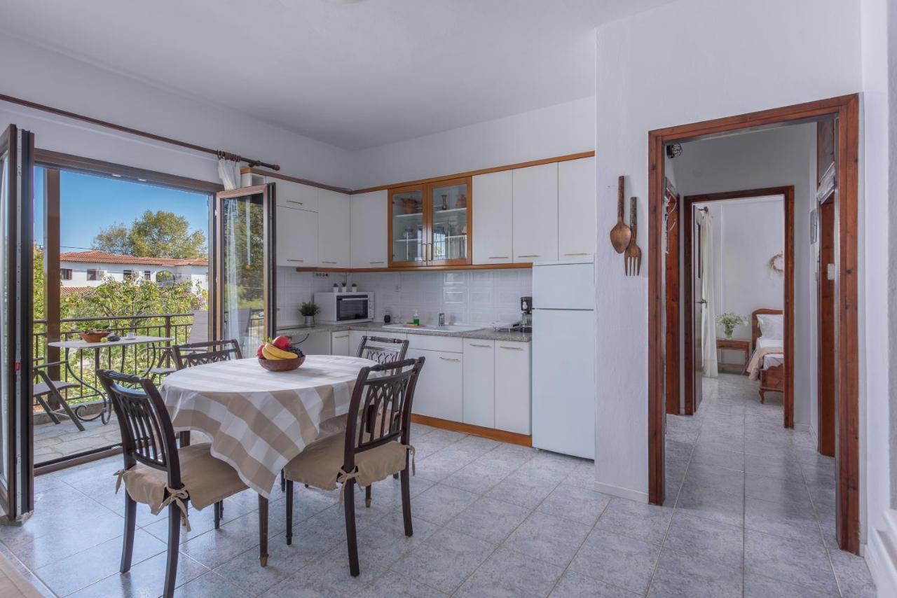 Blooming Memories Apartment Vourvourou Exterior photo